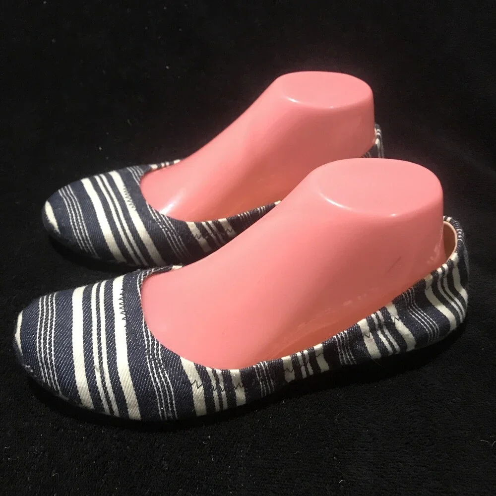 Lucky Brand Emmie Navy Blue & White Striped Ballet Flats Sz 7.5M Nautical Preppy